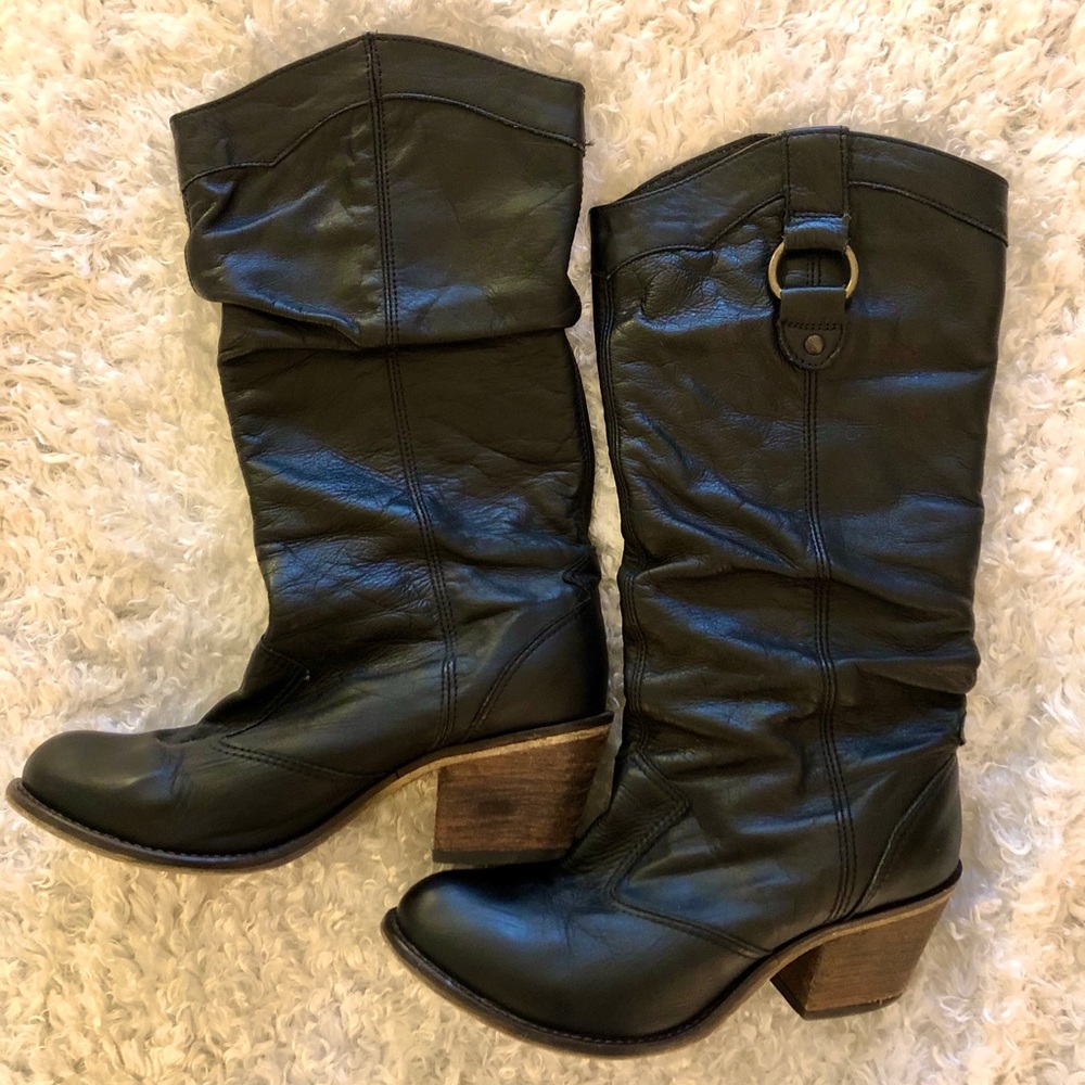 Steve Madden Gammbble Cowboy Boots
